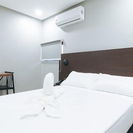 Sunny Day Residences Antipolo Ngoại thất bức ảnh